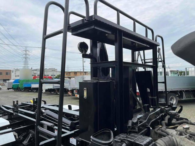 日野レンジャーコンテナ専用車中型（4t）[写真25]