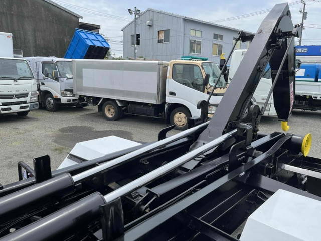 日野レンジャーコンテナ専用車中型（4t）[写真09]