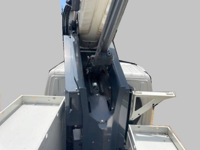 日野デュトロ高所作業車小型（2t・3t）[写真12]