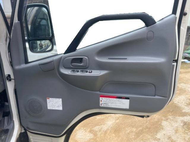 日野デュトロ高所作業車小型（2t・3t）[写真31]