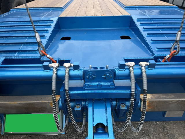 その他のメーカーその他の車種トレーラー（セミトレーラー）大型（10t）[写真08]