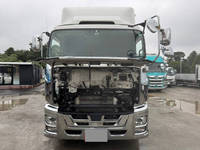 いすゞギガアルミウイング大型（10t）[写真18]