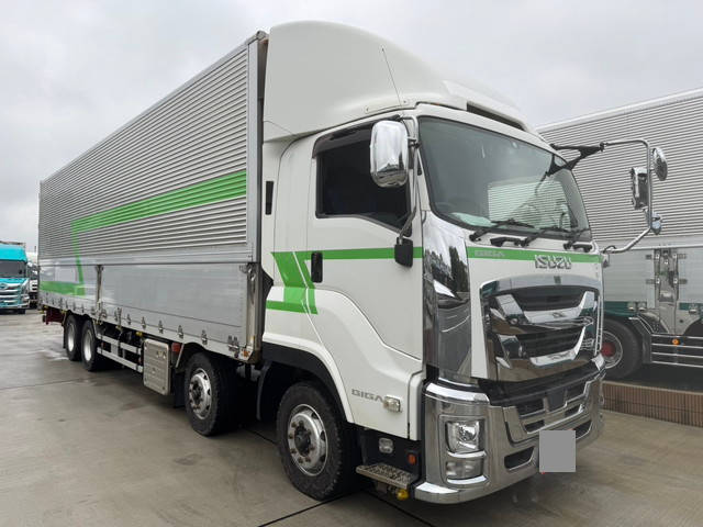 いすゞギガアルミウイング大型（10t）[写真03]