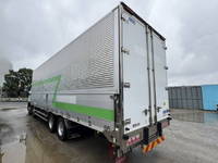 いすゞギガアルミウイング大型（10t）[写真05]