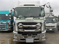 いすゞギガアルミウイング大型（10t）[写真06]