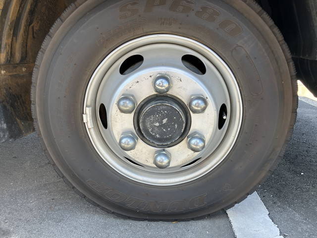 三菱ふそうファイターアルミウイング中型（4t）[写真13]