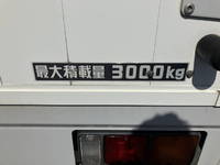 三菱ふそうファイターアルミウイング中型（4t）[写真20]