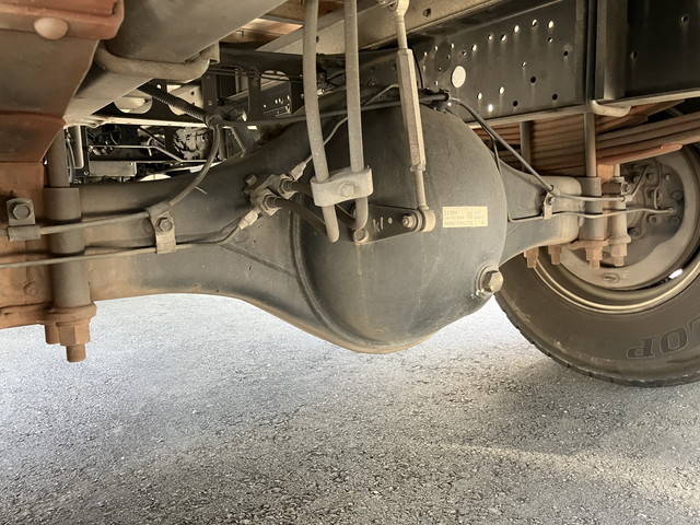 三菱ふそうファイターアルミウイング中型（4t）[写真23]