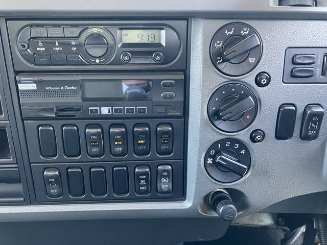 三菱ふそうファイターアルミウイング中型（4t）[写真26]