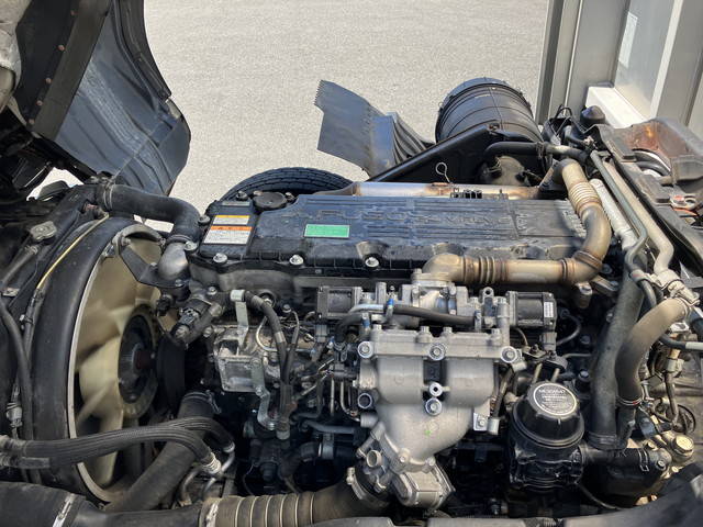 三菱ふそうファイターアルミウイング中型（4t）[写真34]