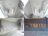 UDトラックスクオンダンプ大型（10t）[写真16]