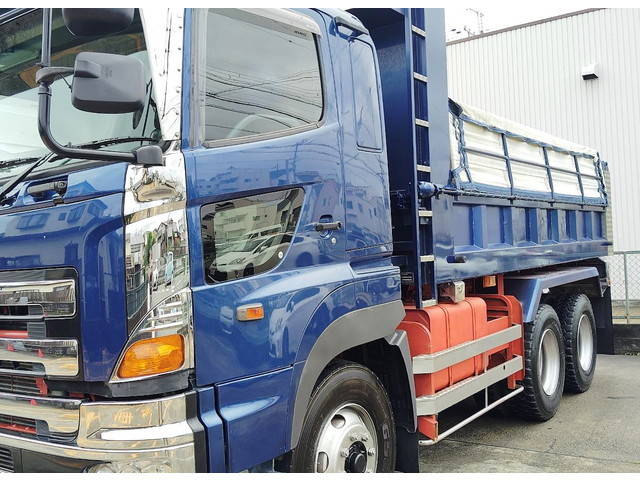 日野プロフィアダンプ大型（10t）[写真15]