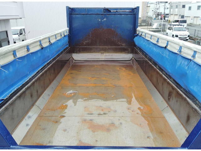 日野プロフィアダンプ大型（10t）[写真26]