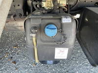 三菱ふそうキャンターアルミバン小型（2t・3t）[写真25]