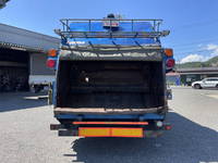 日野レンジャーパッカー車（塵芥車）中型（4t）[写真11]