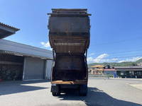 日野レンジャーパッカー車（塵芥車）中型（4t）[写真12]