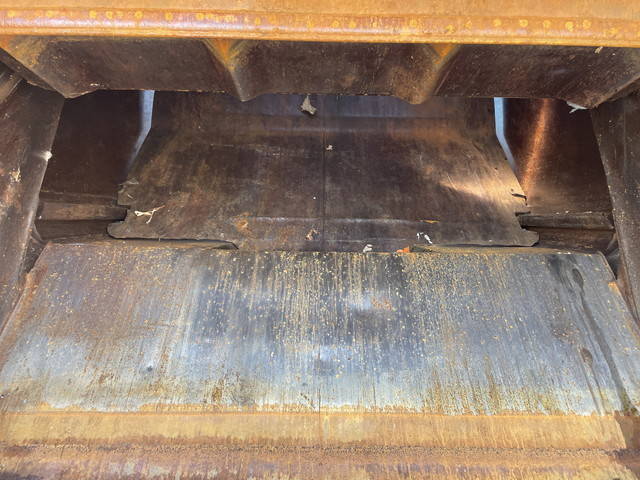 日野レンジャーパッカー車（塵芥車）中型（4t）[写真13]