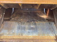 日野レンジャーパッカー車（塵芥車）中型（4t）[写真14]