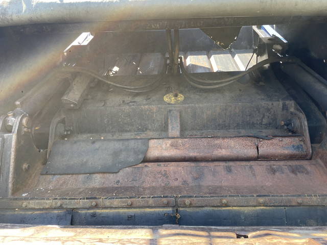 日野レンジャーパッカー車（塵芥車）中型（4t）[写真14]