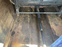 日野レンジャーパッカー車（塵芥車）中型（4t）[写真17]