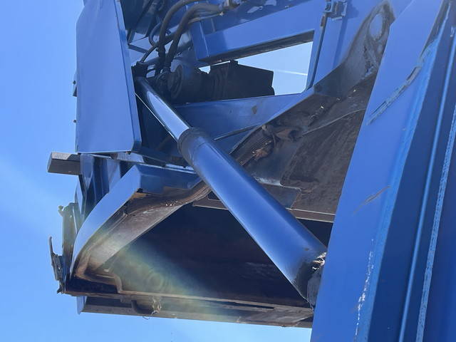 日野レンジャーパッカー車（塵芥車）中型（4t）[写真19]