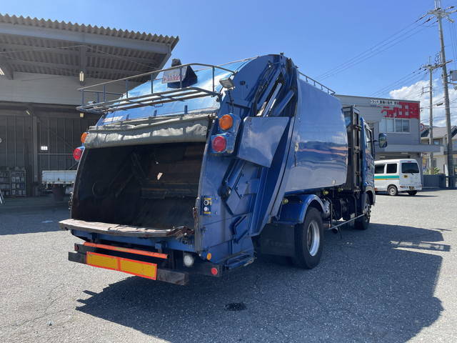 日野レンジャーパッカー車（塵芥車）中型（4t）[写真02]