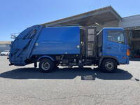 日野レンジャーパッカー車（塵芥車）中型（4t）[写真07]