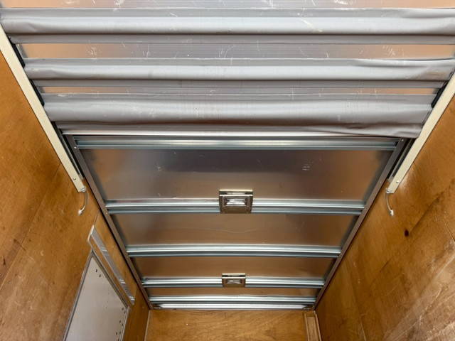 いすゞエルフアルミバン小型（2t・3t）[写真13]