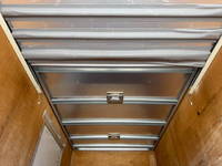 いすゞエルフアルミバン小型（2t・3t）[写真14]