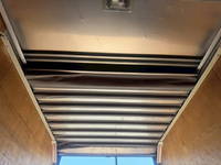 いすゞエルフアルミバン小型（2t・3t）[写真15]