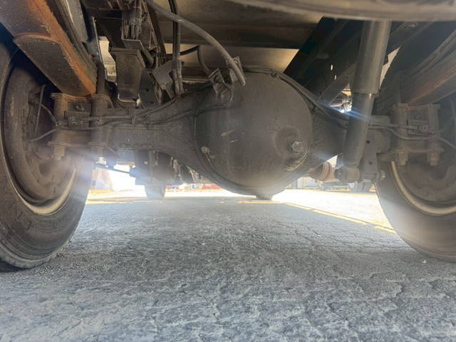 いすゞエルフアルミバン小型（2t・3t）[写真24]