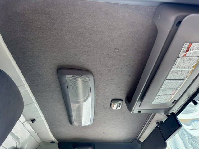 いすゞエルフアルミバン小型（2t・3t）[写真33]