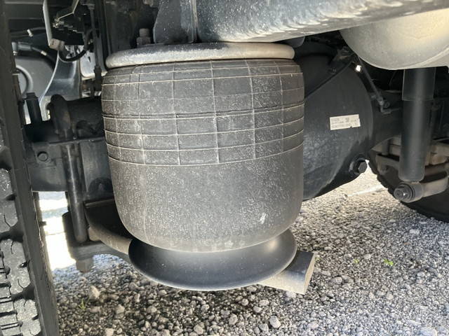 三菱ふそうファイターアルミブロック中型（4t）[写真19]