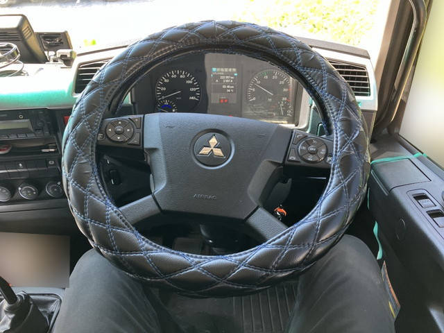 三菱ふそうファイターアルミブロック中型（4t）[写真29]