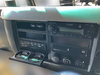 三菱ふそうファイターアルミブロック中型（4t）[写真32]