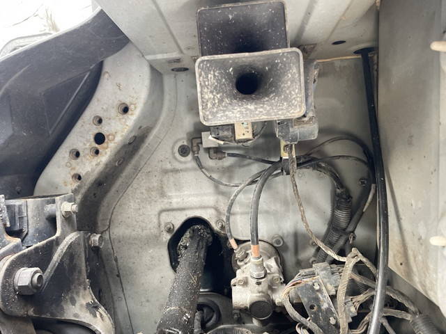 三菱スーパーグレートダンプ大型（10t）[写真28]