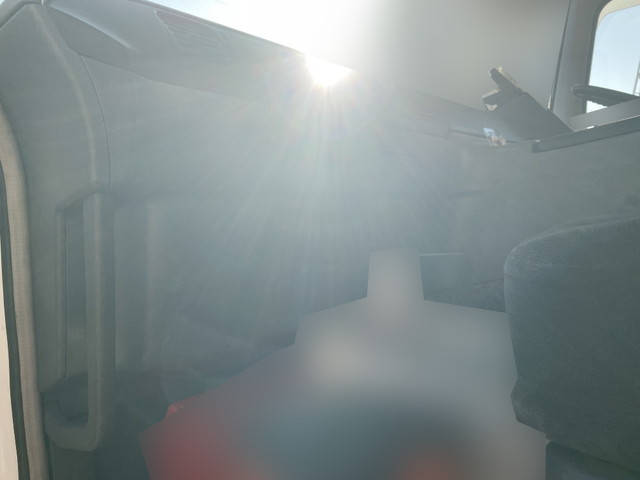 三菱スーパーグレートダンプ大型（10t）[写真30]