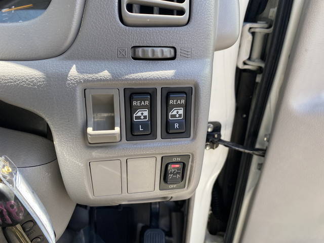 トヨタその他の車種ダブルキャブ（Wキャブ）小型（2t・3t）[写真17]