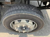 いすゞフォワードクレーン3段増トン（6t・8t）[写真23]