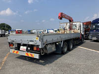 いすゞフォワードクレーン3段増トン（6t・8t）[写真02]