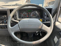 いすゞフォワードクレーン3段増トン（6t・8t）[写真36]