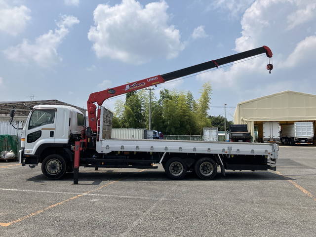 いすゞフォワードクレーン3段増トン（6t・8t）[写真05]