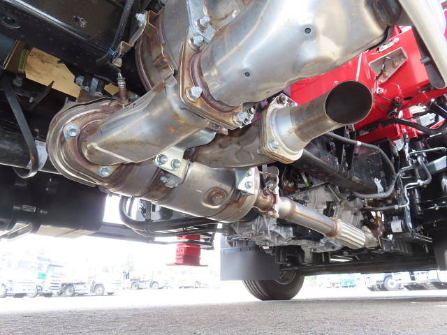 日野デュトロセルフクレーン4段小型（2t・3t）[写真10]