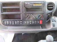 日野デュトロセルフクレーン4段小型（2t・3t）[写真18]