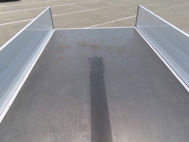 日野デュトロセルフクレーン4段小型（2t・3t）[写真23]