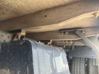 いすゞエルフ平ボディ小型（2t・3t）[写真18]