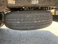 いすゞエルフ平ボディ小型（2t・3t）[写真20]