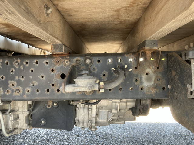 いすゞエルフ平ボディ小型（2t・3t）[写真22]