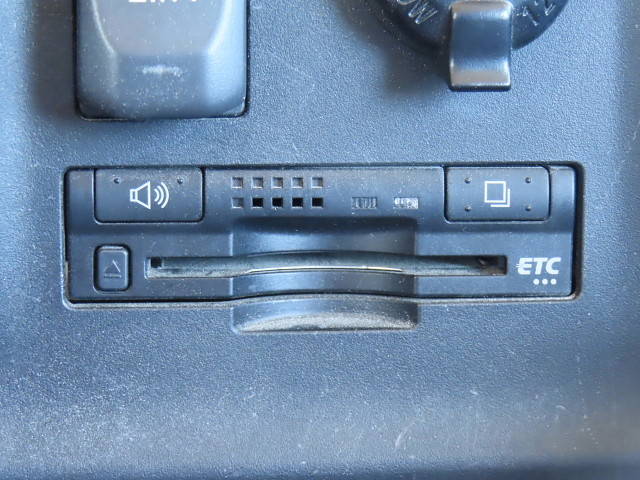 日野プロフィアミキサー車（コンクリートミキサー）大型（10t）[写真23]