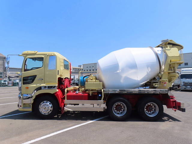 日野プロフィアミキサー車（コンクリートミキサー）大型（10t）[写真28]